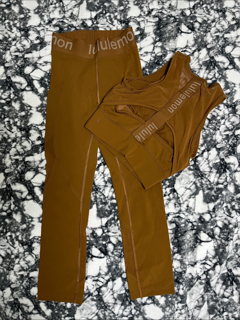 Lululemon high rise training crop leggings and mesh back cropped training tank